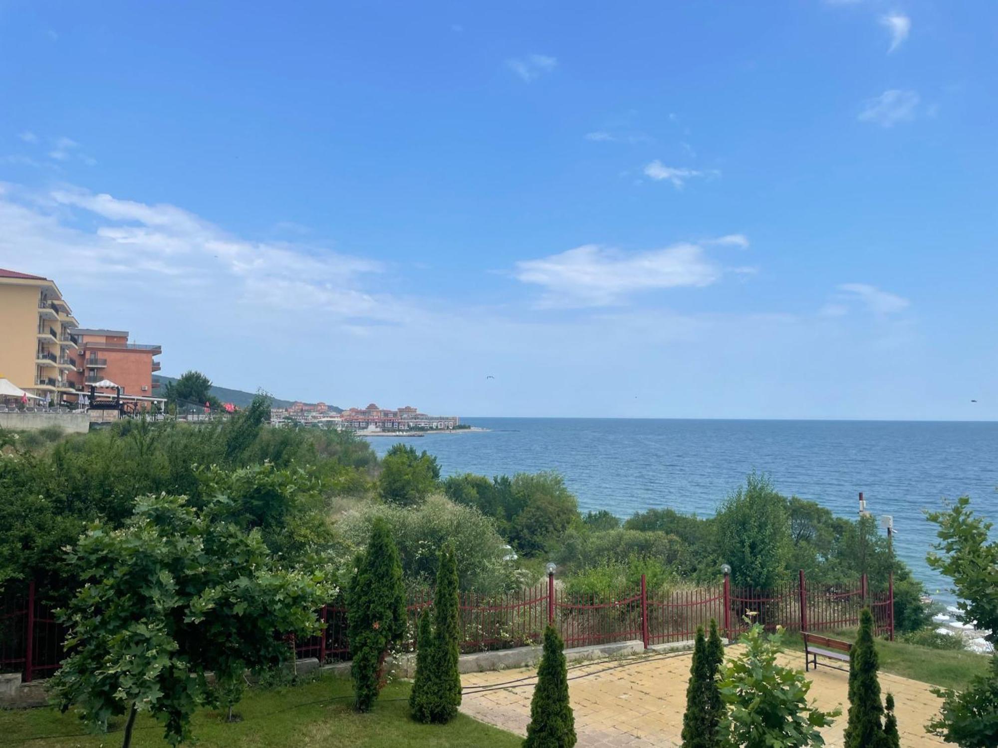 Panorama Marina Fort Beach - Premium Apartments Sea Viev Sveti Vlas Rom bilde